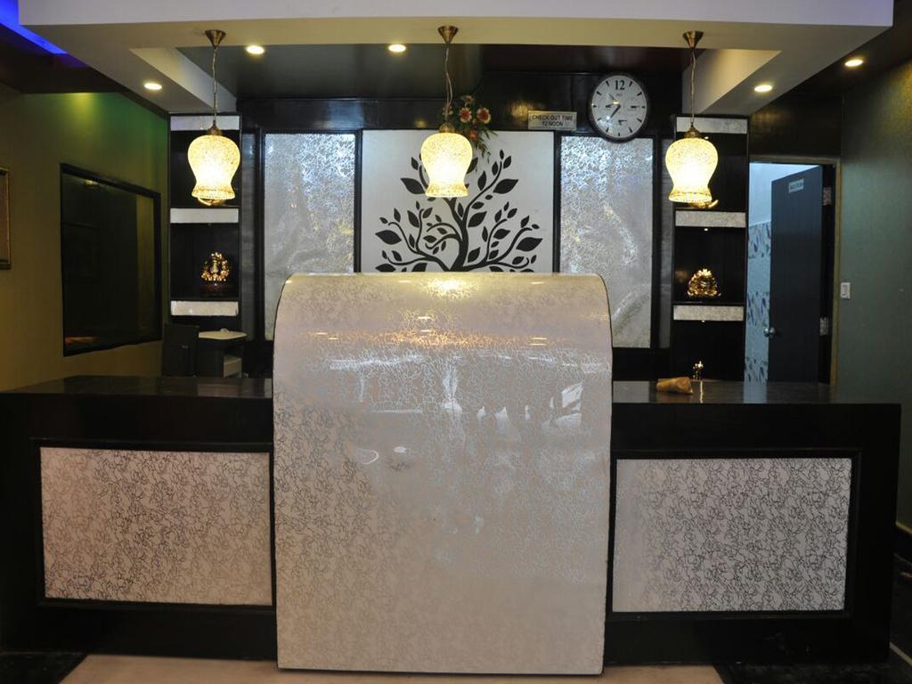 Hotel New Park Plaza Haridwār Zewnętrze zdjęcie
