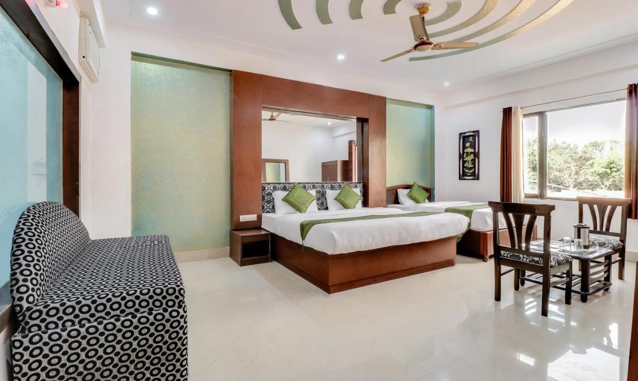 Hotel New Park Plaza Haridwār Zewnętrze zdjęcie