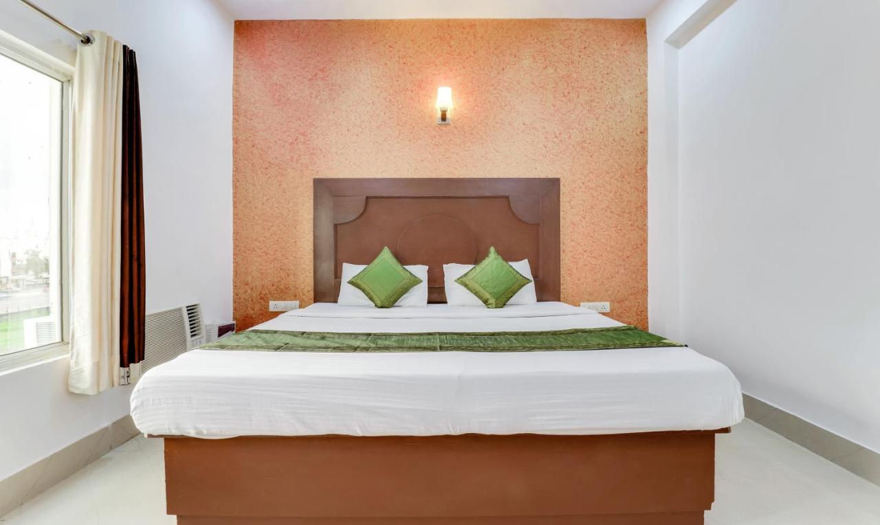 Hotel New Park Plaza Haridwār Zewnętrze zdjęcie